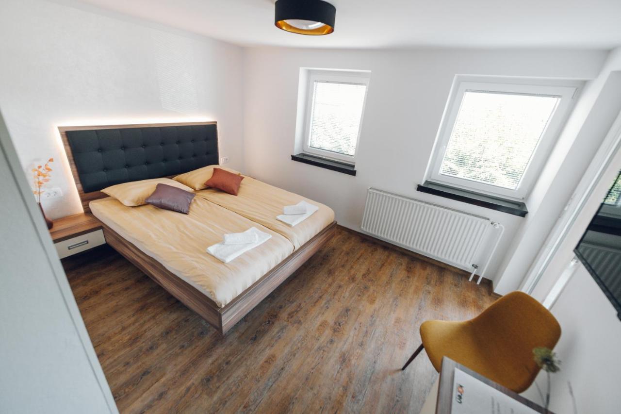 Gostisce Koren Zuzemberk Exterior foto